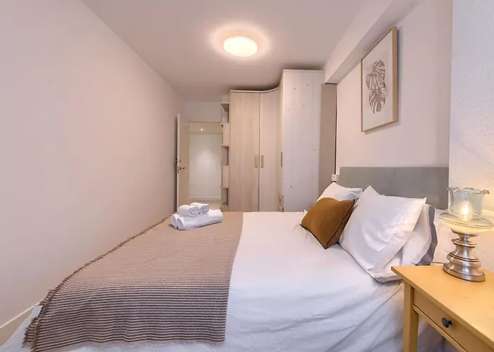 Bilbo Rock I By Next Stop بلباو