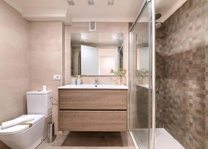 Bilbo Rock I By Next Stop Homestay